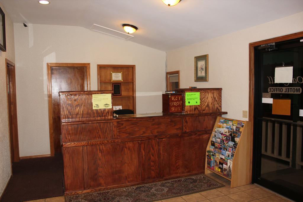 Oak Hill Inn And Suites Талеква Екстер'єр фото
