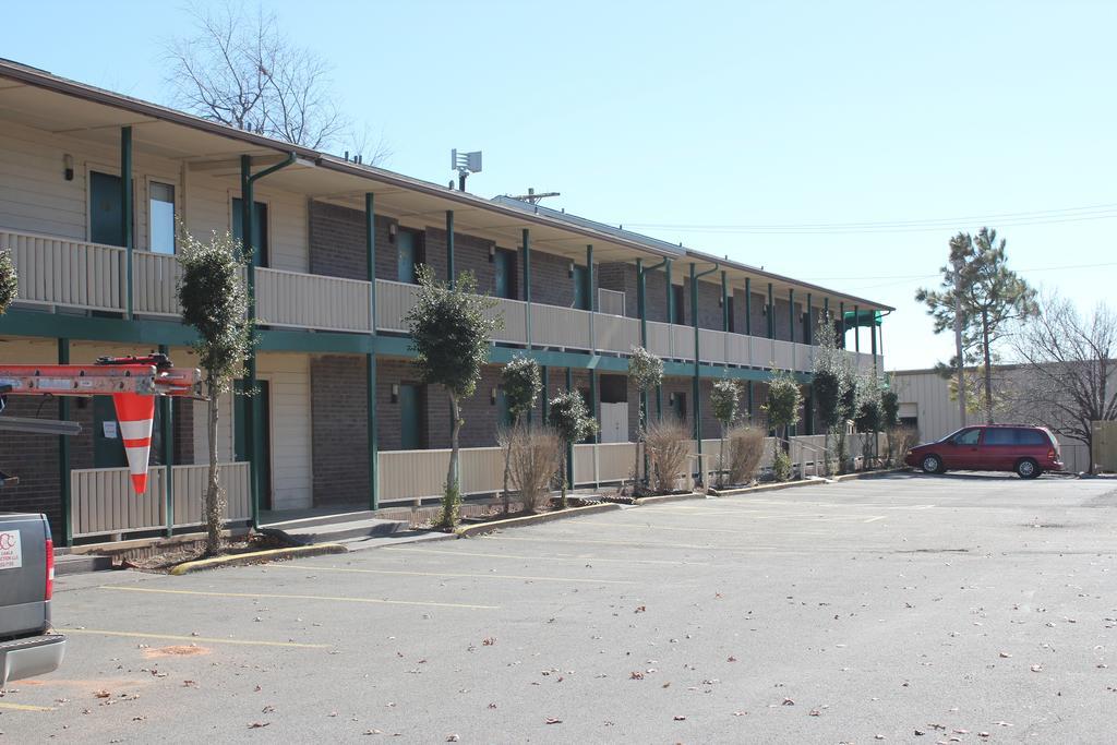 Oak Hill Inn And Suites Талеква Екстер'єр фото