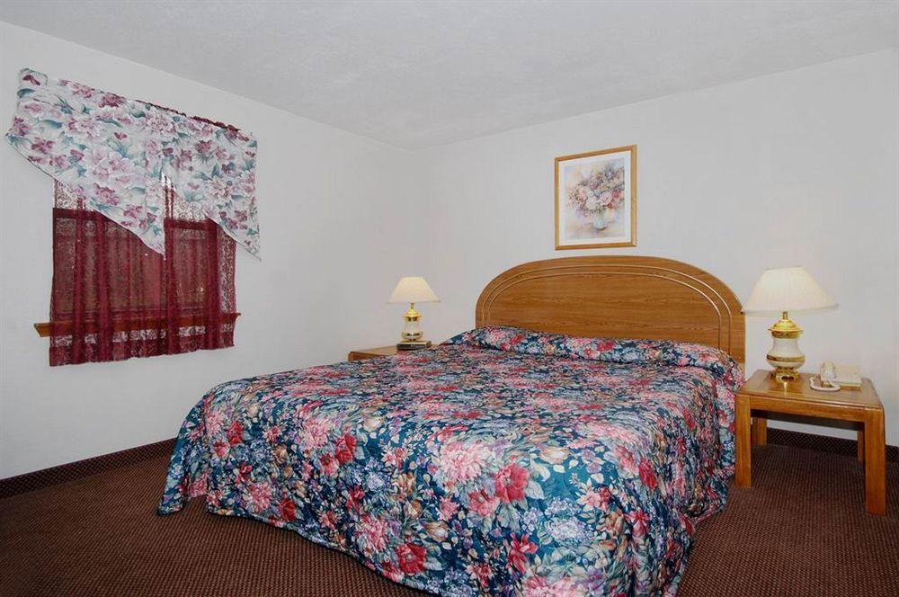 Oak Hill Inn And Suites Талеква Екстер'єр фото