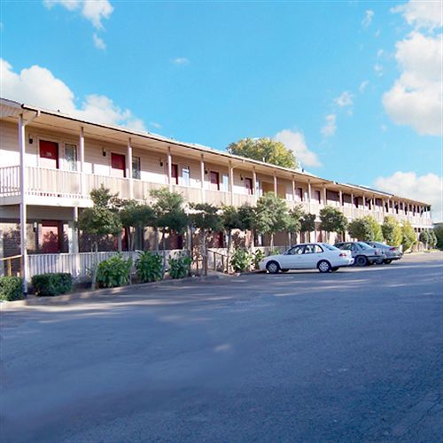 Oak Hill Inn And Suites Талеква Екстер'єр фото
